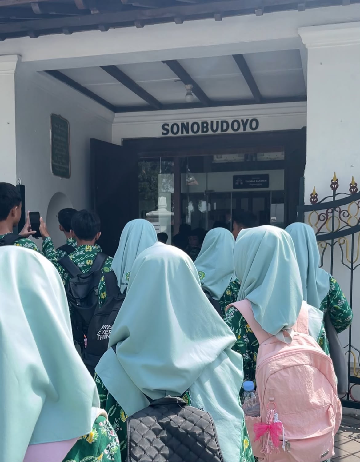 Gambar Berita